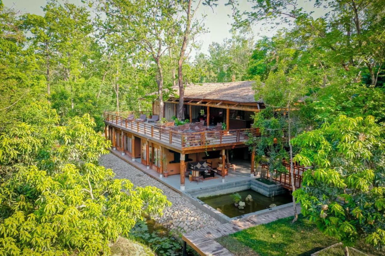 Miraaya Wellness And Golf Resort Chitwan Εξωτερικό φωτογραφία