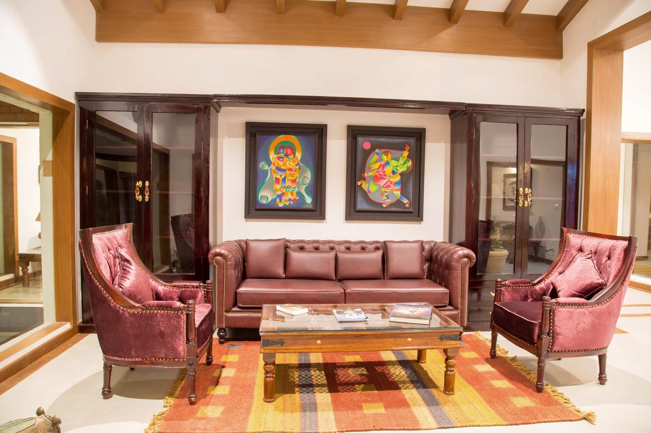 Miraaya Wellness And Golf Resort Chitwan Εξωτερικό φωτογραφία