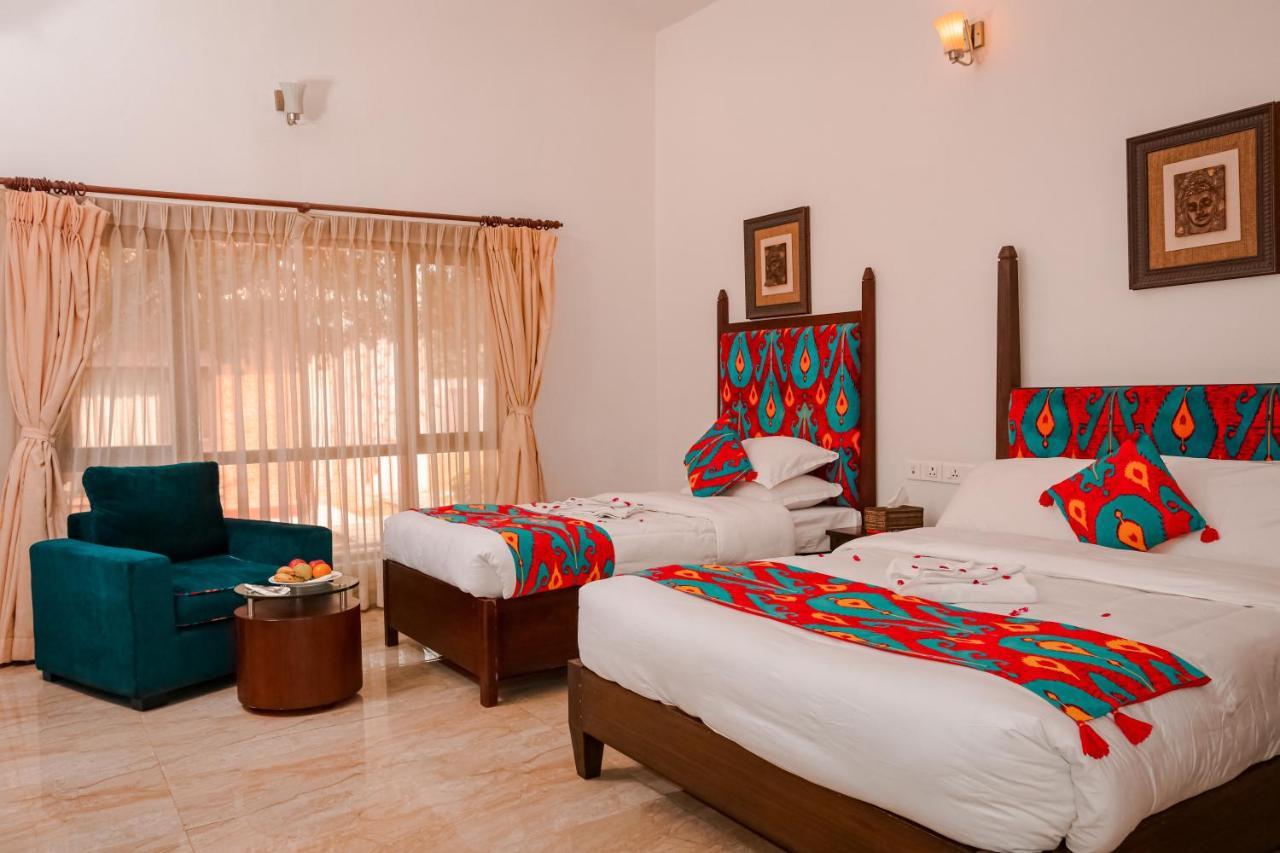 Miraaya Wellness And Golf Resort Chitwan Εξωτερικό φωτογραφία