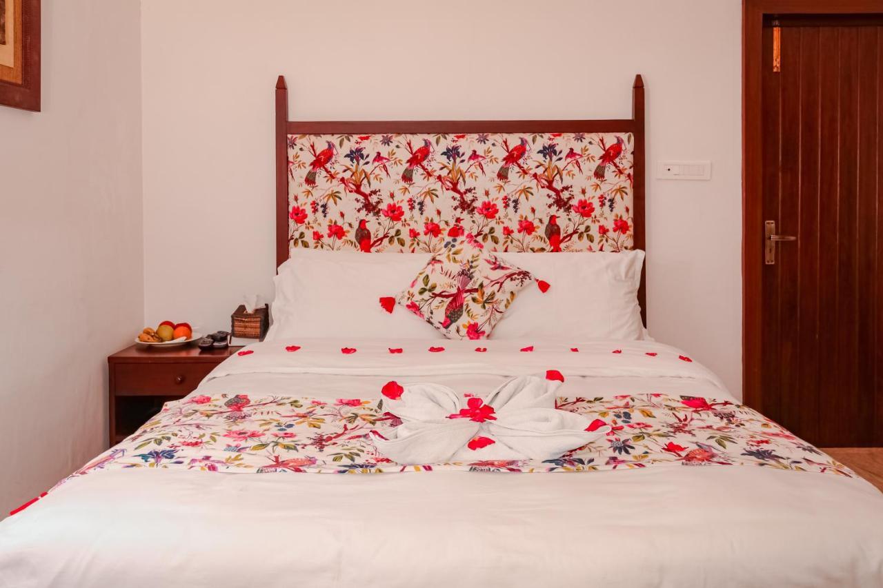Miraaya Wellness And Golf Resort Chitwan Εξωτερικό φωτογραφία